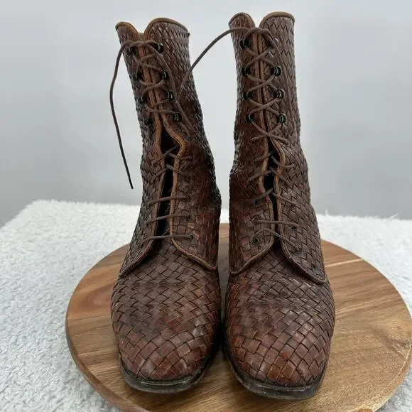 J. Peterman Boots Womens 7.5 Brown Leather Weaved Granny Victorian Academia - Picture 4 of 16